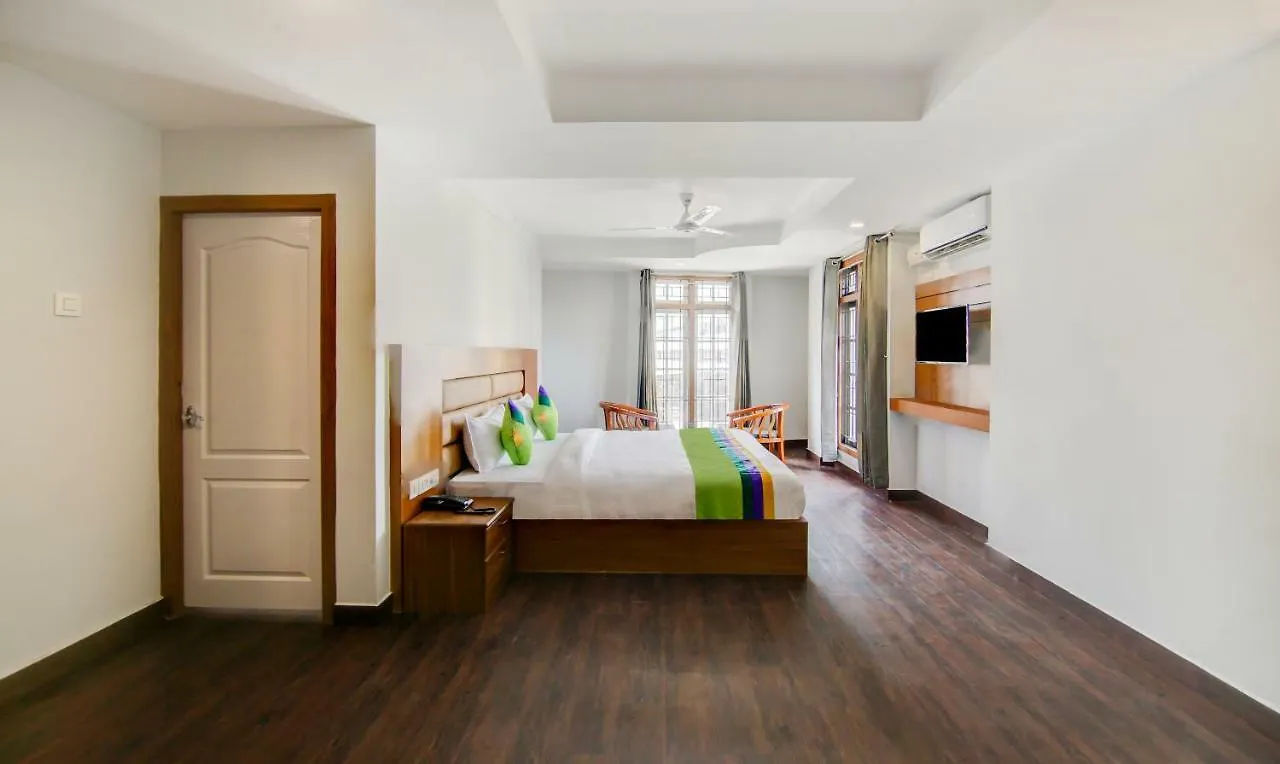 Treebo Trend Central Gate Hotel Kozhikode
