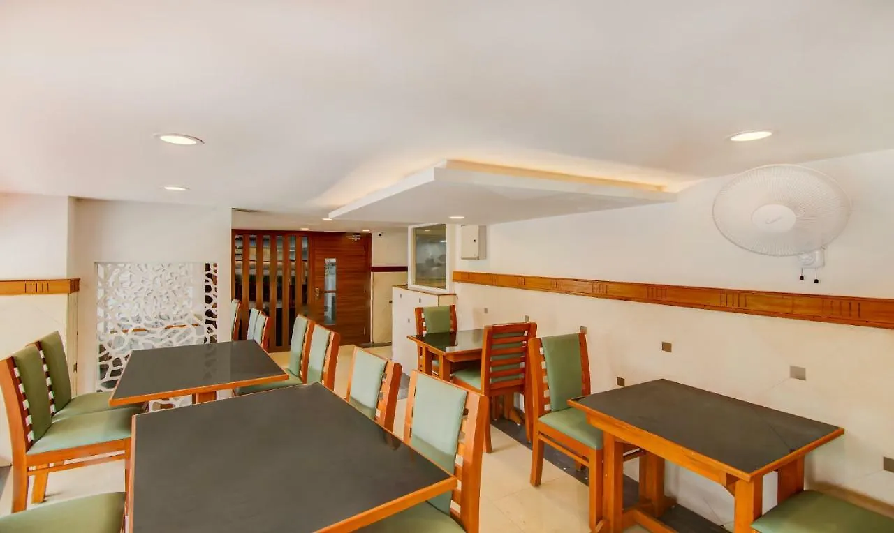 ***  Treebo Trend Central Gate Hotel Kozhikode India