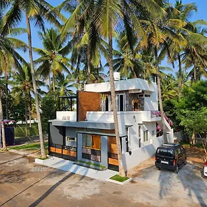  Holiday home Sambhrama Grand India